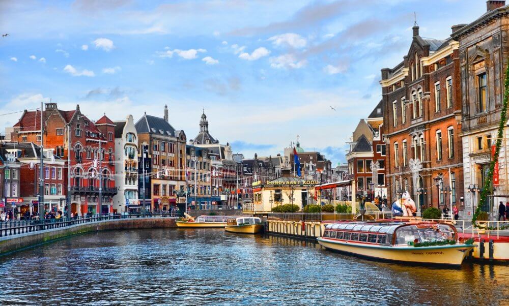 hire-a-local-Amsterdam